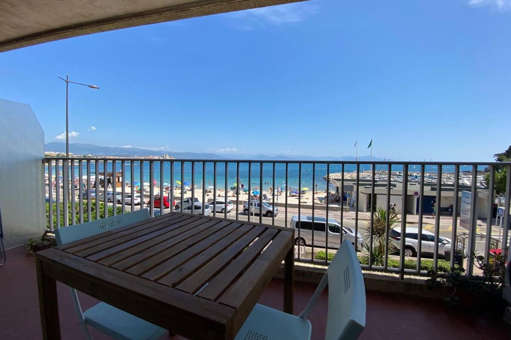 06At1 - Cosy Seaside Studio In An Ideal Location Antibes Exteriör bild