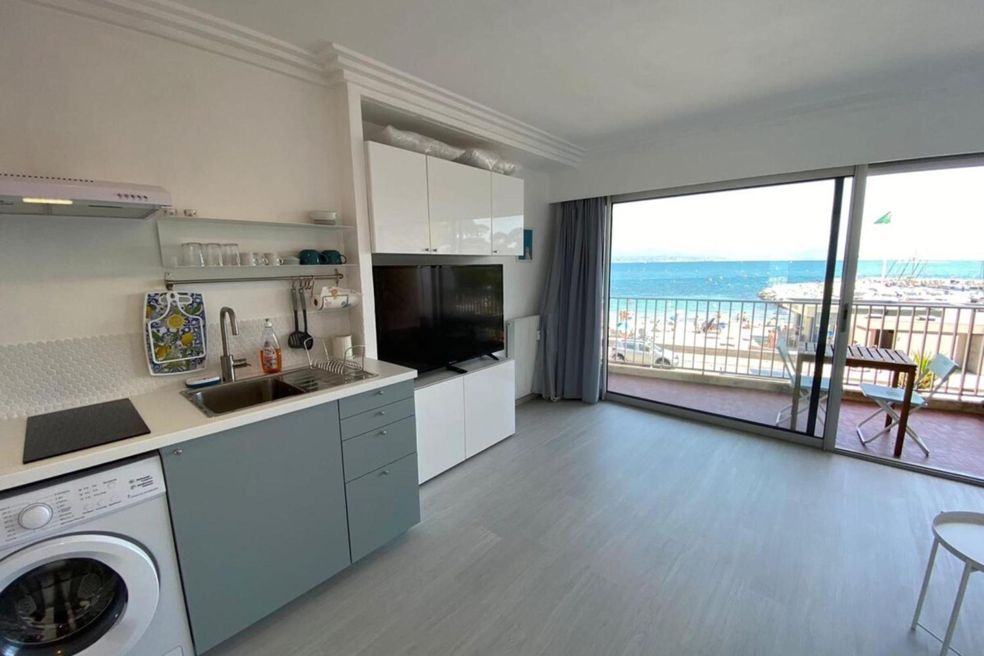 06At1 - Cosy Seaside Studio In An Ideal Location Antibes Exteriör bild